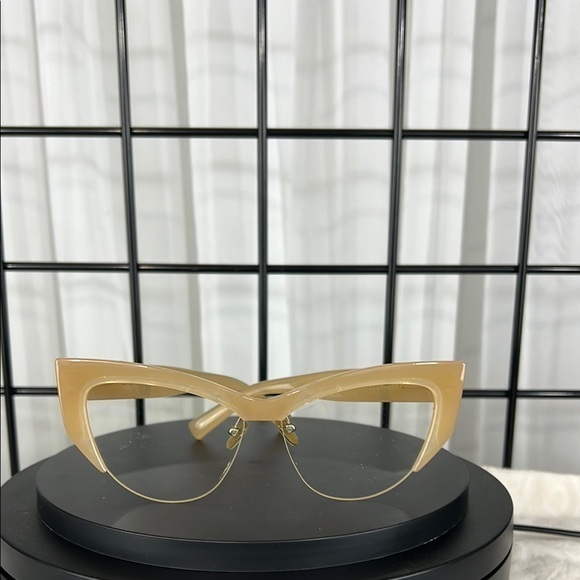 Voo Glam Accessories - Tan Browline Semi-Rimless Glasses